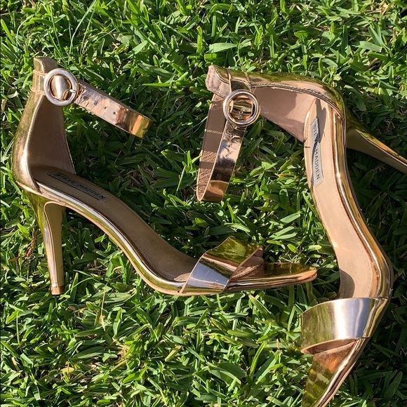 Steve Madden Rose Gold Quarter Strap Heels - Picture 3 of 5
